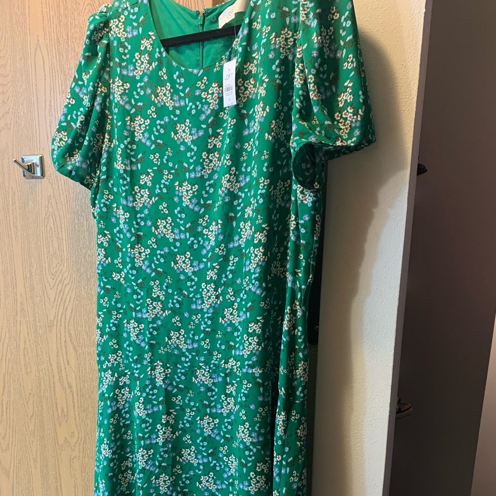 Loft Buttercup Puff Sleeve Flounce Dress